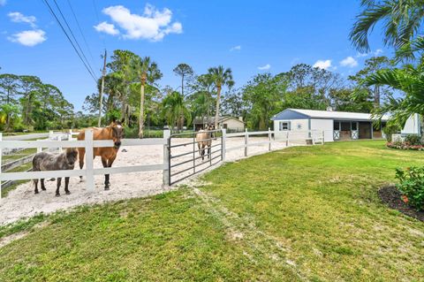 A home in Loxahatchee