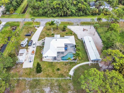 A home in Loxahatchee