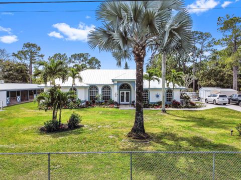 A home in Loxahatchee