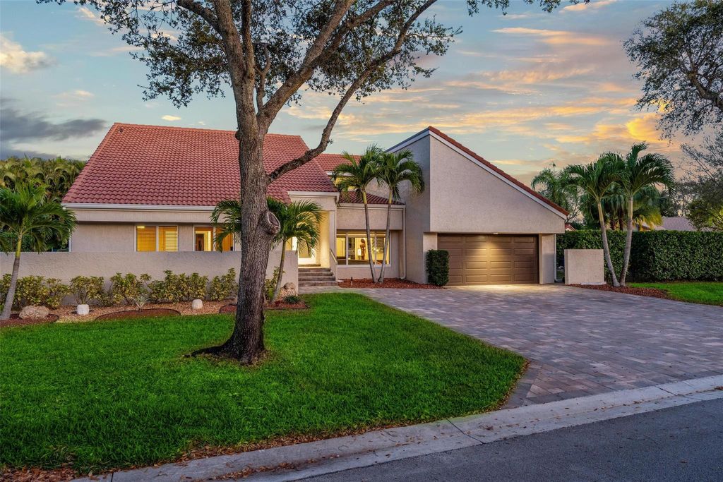 Photo of 4777 NW 92nd Terrace, Coral Springs, FL 33067 (MLS # F10488115)