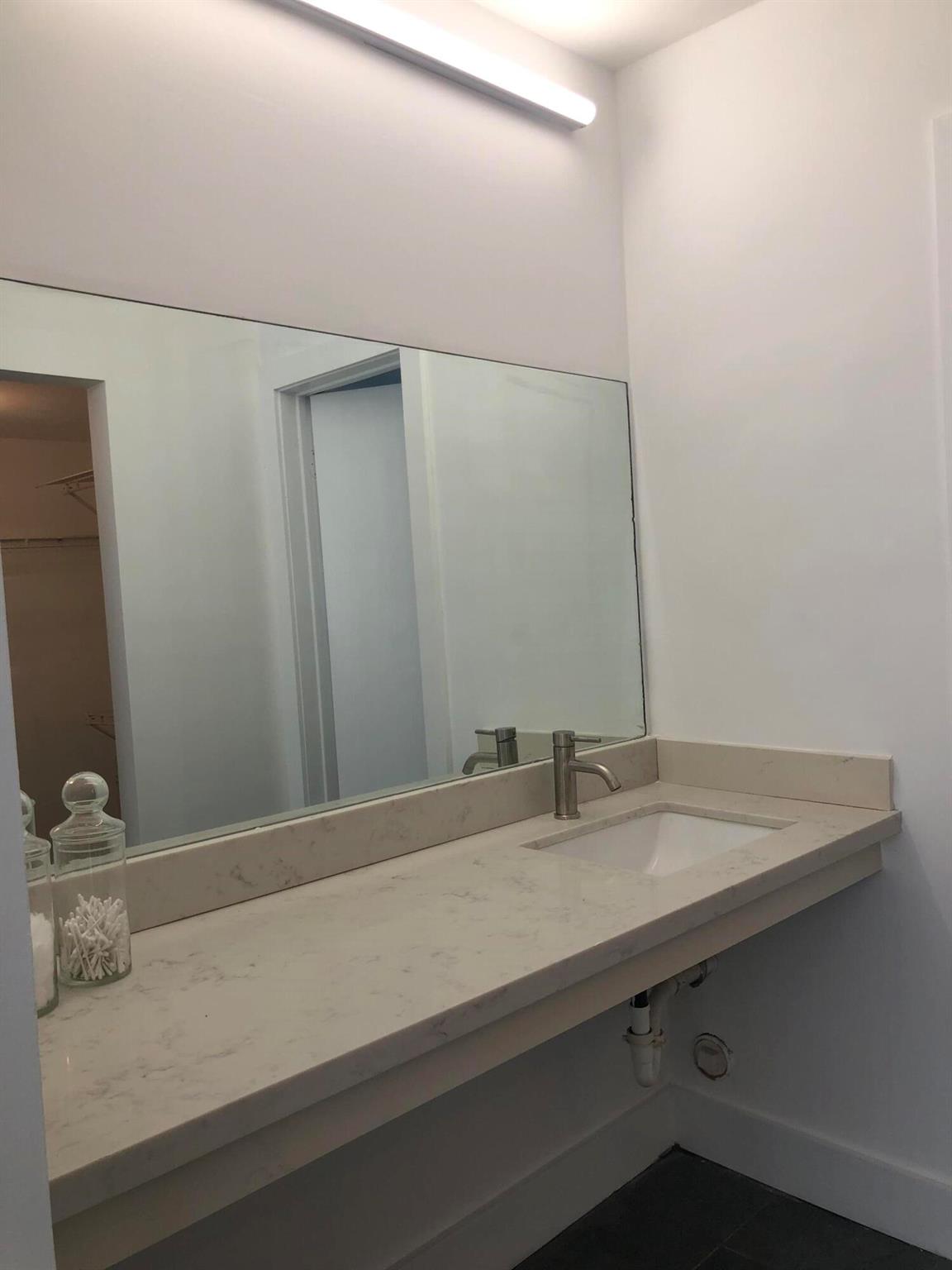 ROYAL PARK GARDENS III-G - Residential Lease