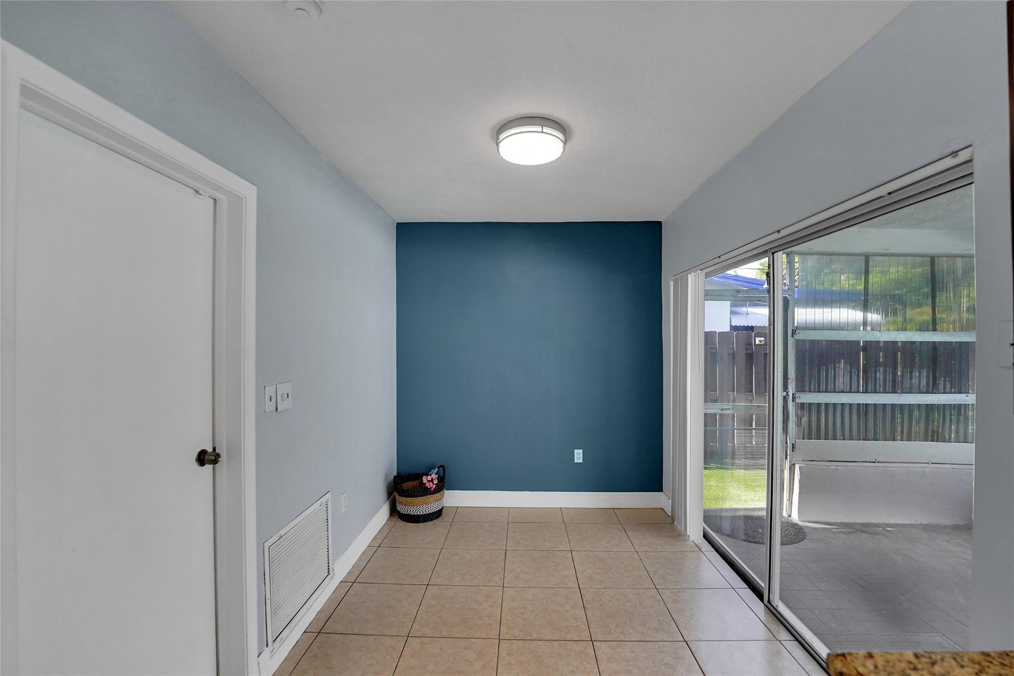 Sunrise Golf Village Sec - Residential