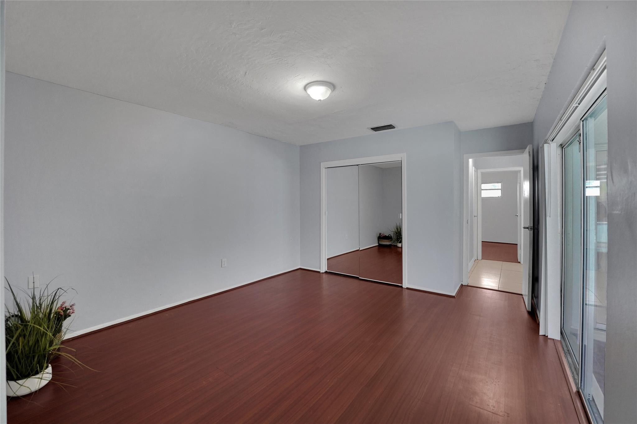 Sunrise Golf Village Sec - Residential