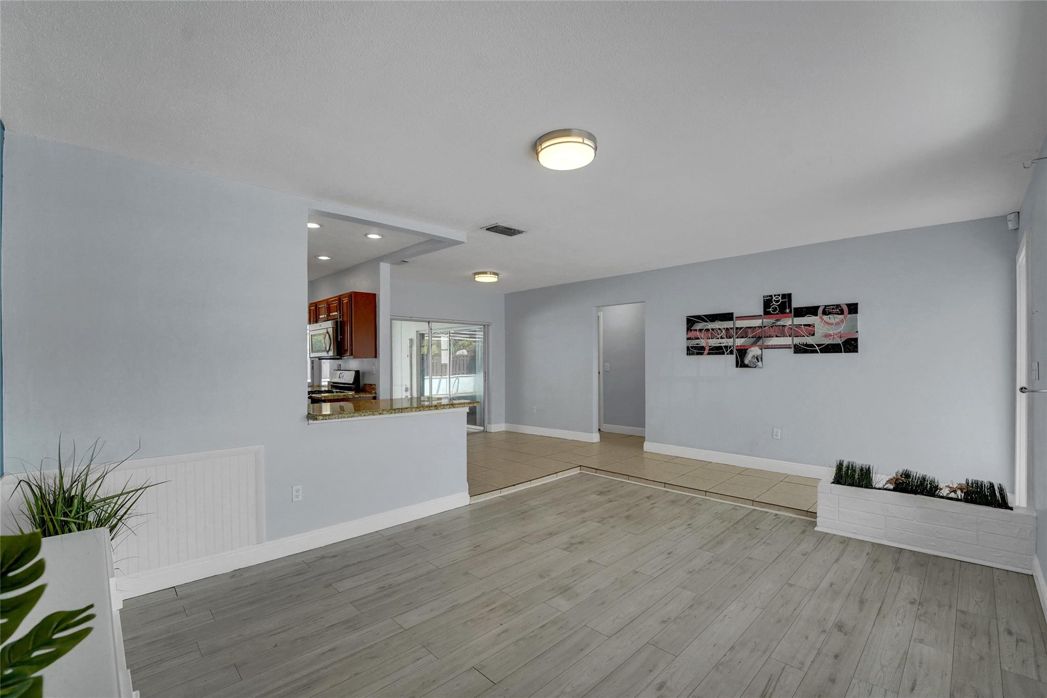 Sunrise Golf Village Sec - Residential