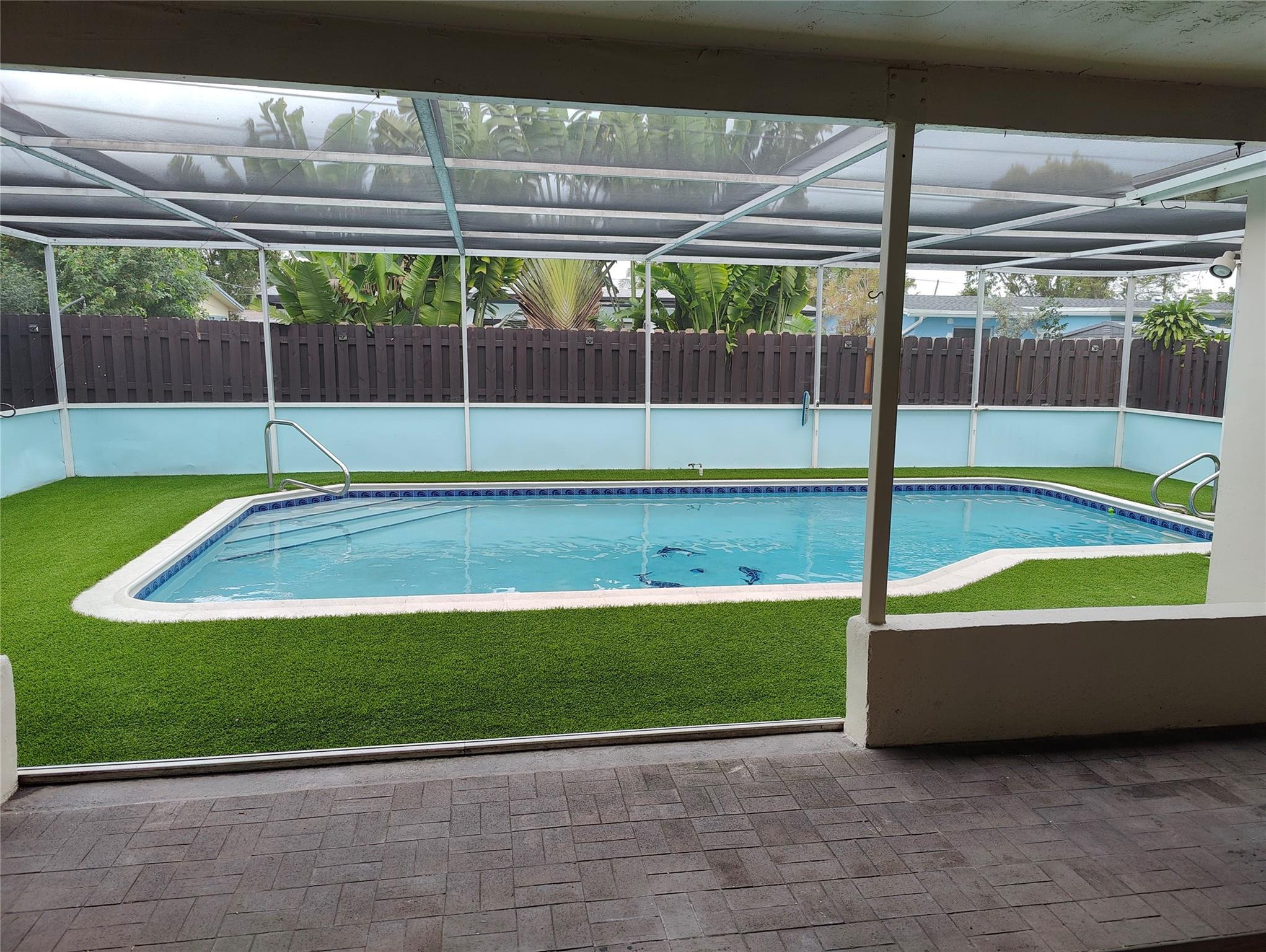 Sunrise Golf Village Sec - Residential