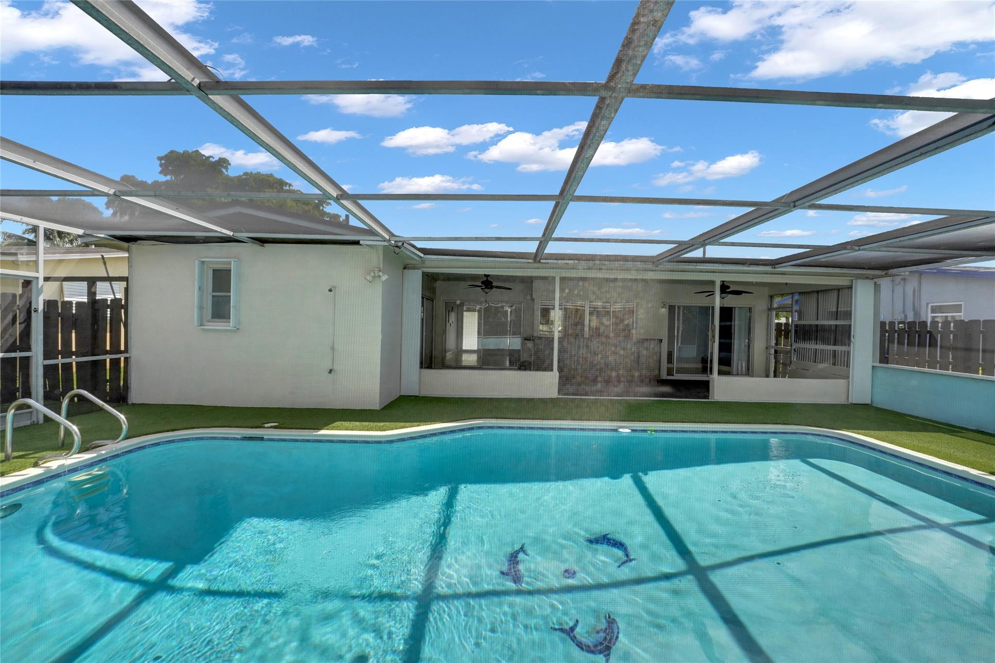 Sunrise Golf Village Sec - Residential