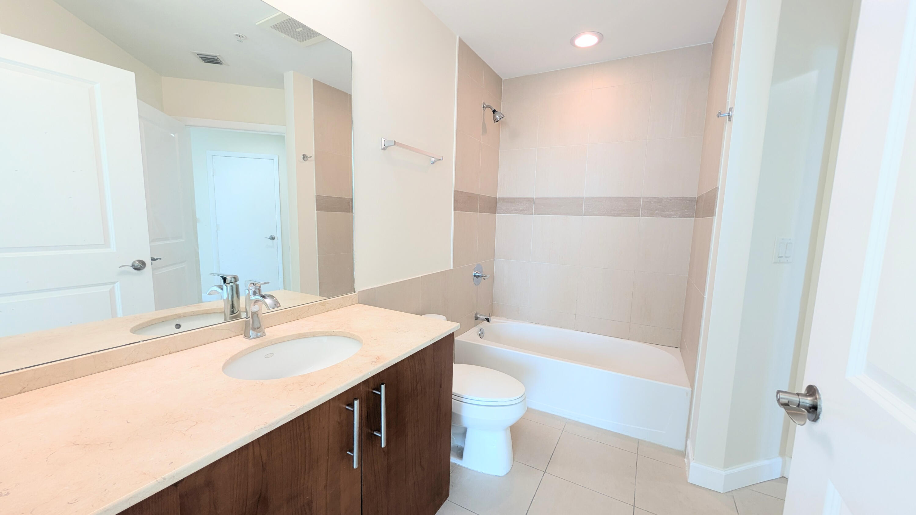 OCEAN MARINE YACHT CLUB CONDO - Residential