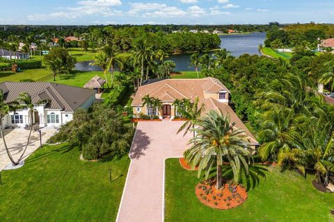 A home in Lake Worth