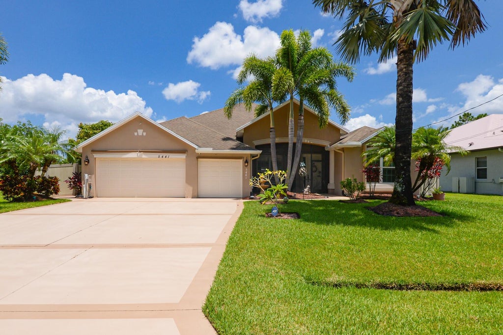 Photo of 5441 NW Briscoe Drive, Port St Lucie, FL 34986 (MLS # R10907196)