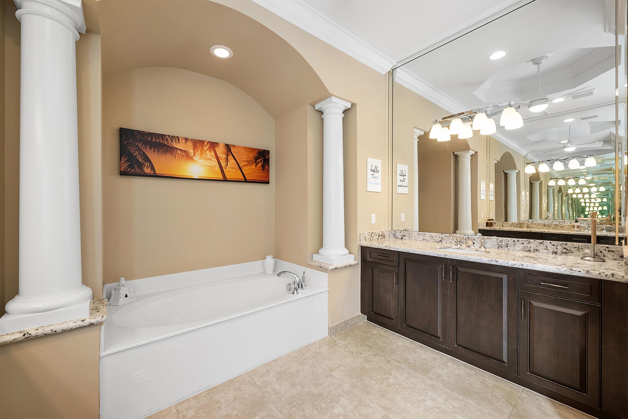 Valencia Cove - Residential