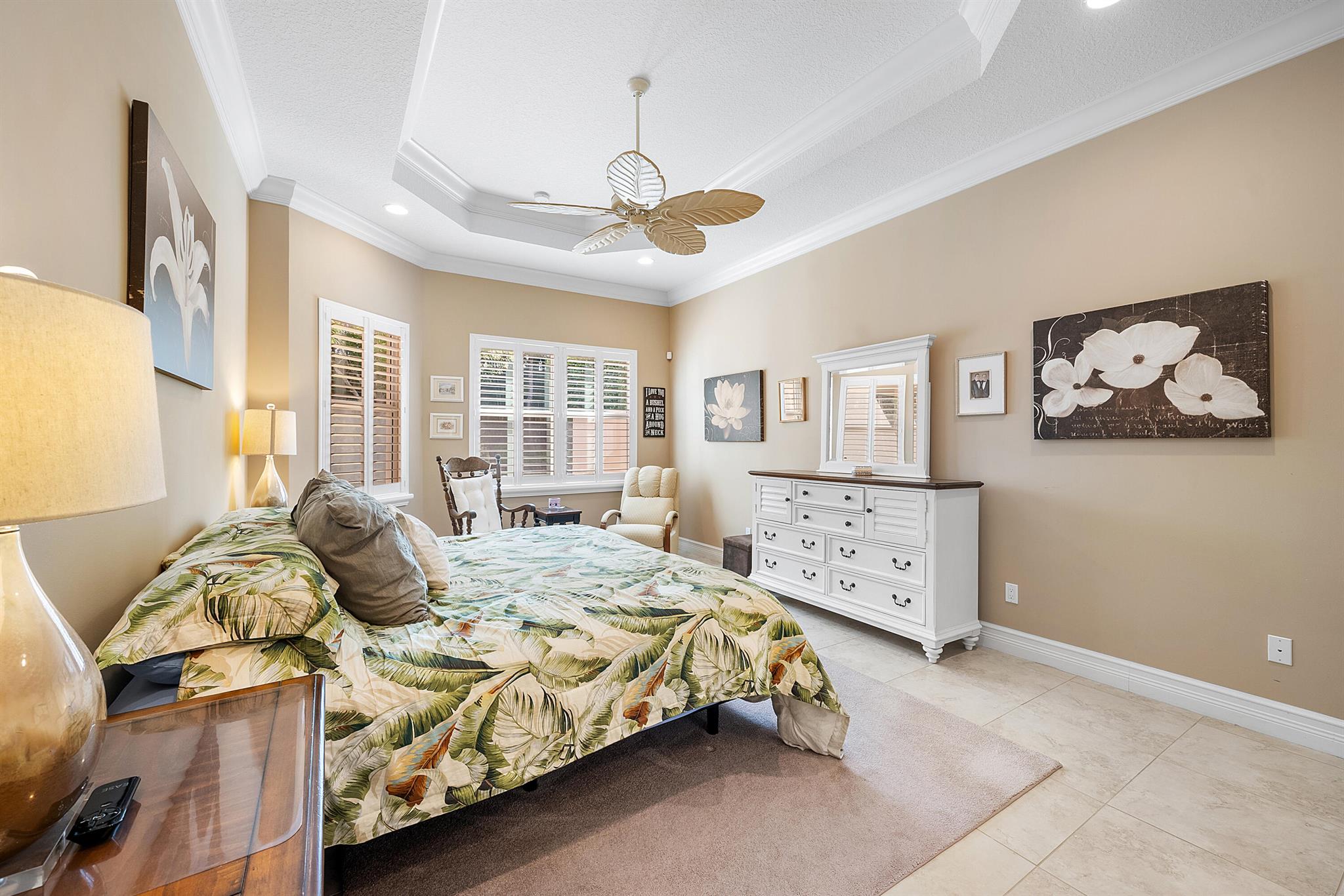 Valencia Cove - Residential