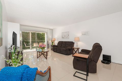 Tiny photo for 2102 Lucaya Bend #J3, Coconut Creek, FL 33066 (MLS # B26003311)