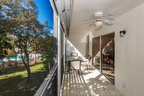 Tiny photo for 2102 Lucaya Bend #J3, Coconut Creek, FL 33066 (MLS # B26003311)