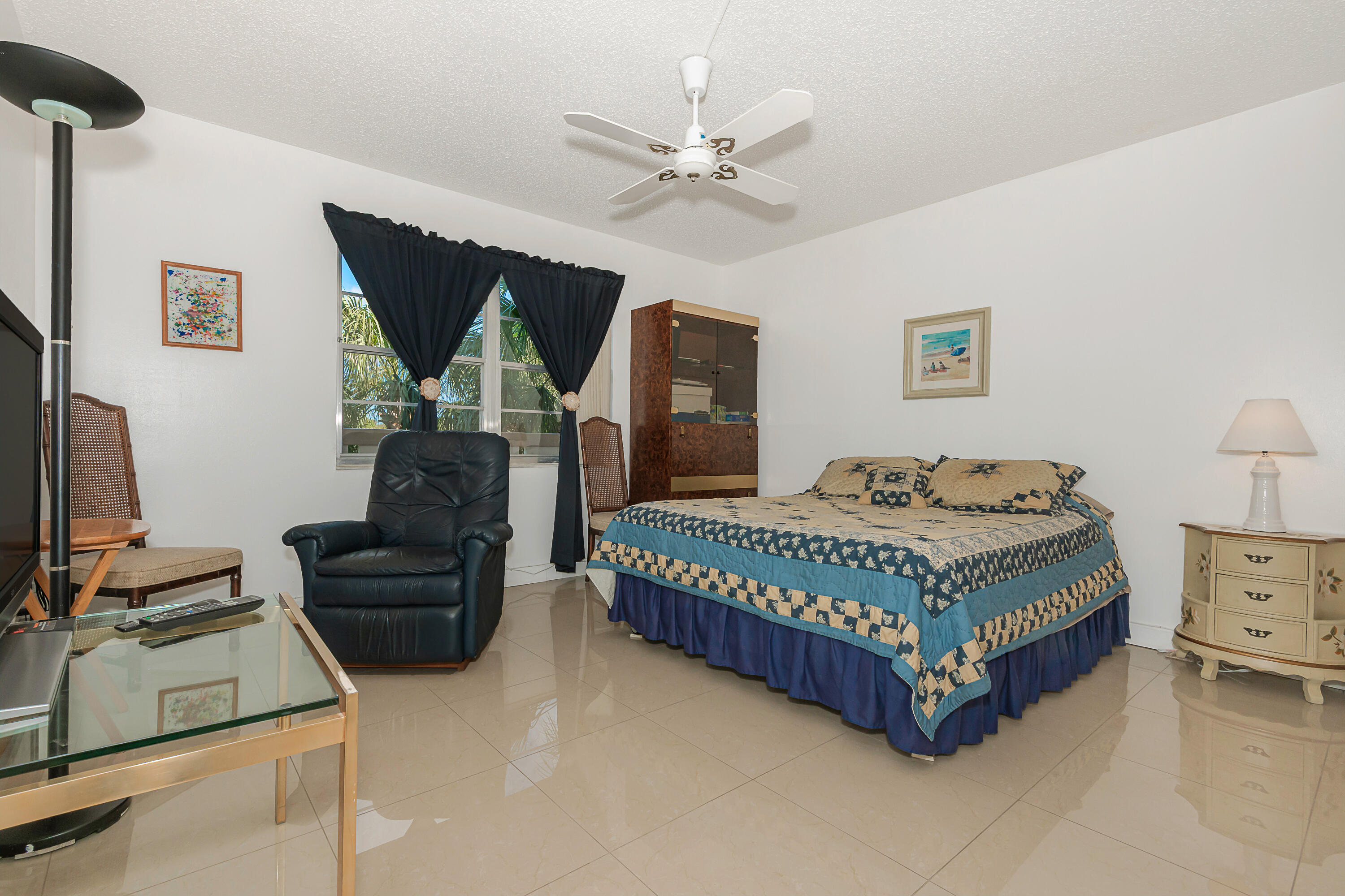 LUCAYA VILLAGE 2-C CONDO - Residential