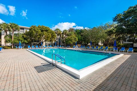 Tiny photo for 2102 Lucaya Bend #J3, Coconut Creek, FL 33066 (MLS # B26003311)