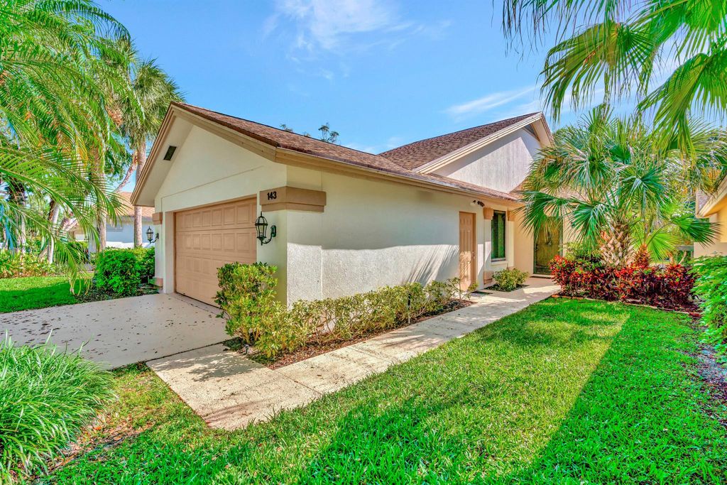 Photo of 143 Cape Pointe Circle, Jupiter, FL 33477 (MLS # R10970528)