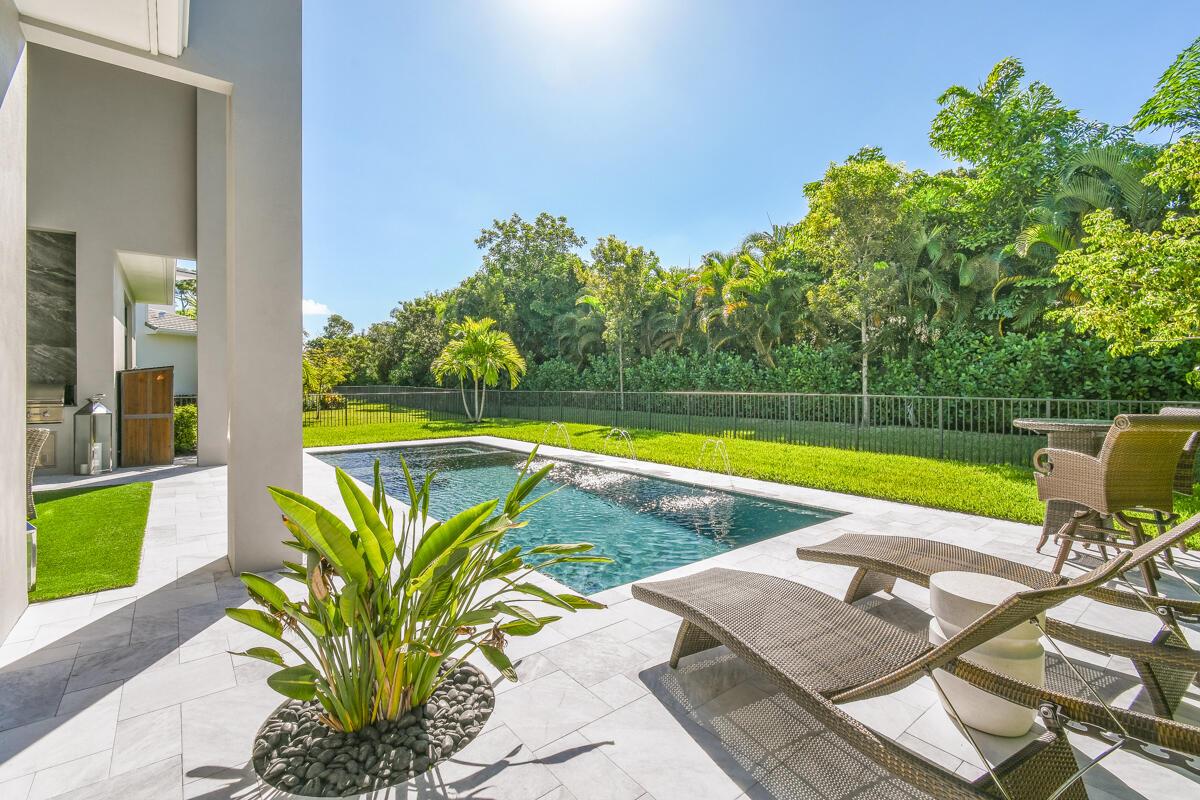 SYMPHONY AT JUPITER - Residential