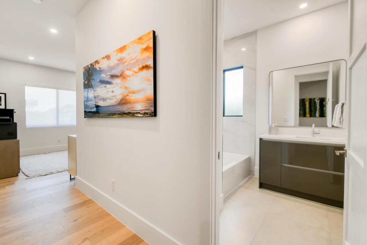 SYMPHONY AT JUPITER - Residential