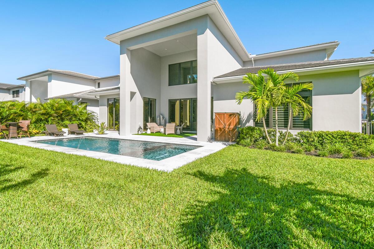 SYMPHONY AT JUPITER - Residential