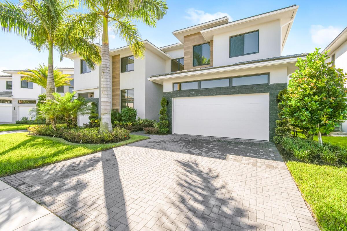 SYMPHONY AT JUPITER - Residential