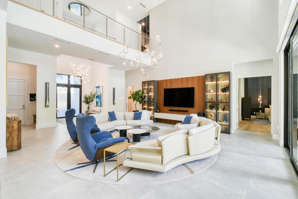 SYMPHONY AT JUPITER - Residential