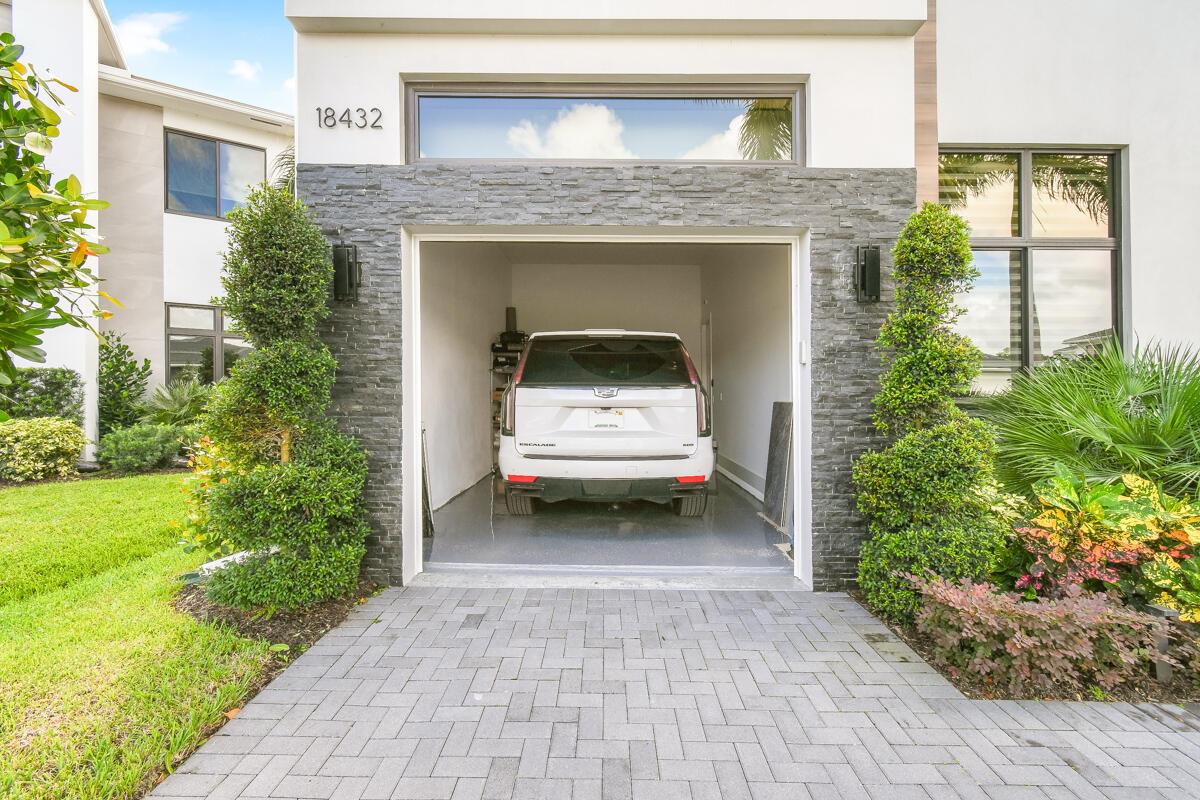 SYMPHONY AT JUPITER - Residential