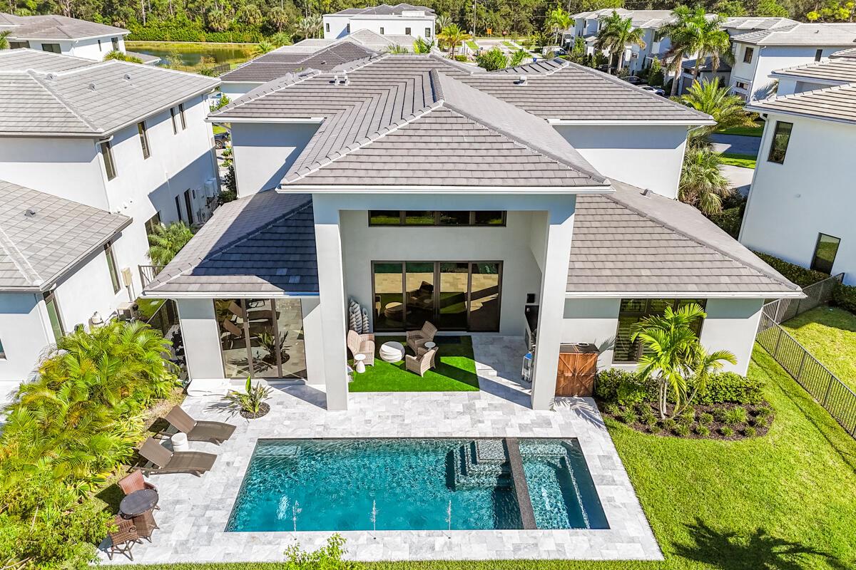 SYMPHONY AT JUPITER - Residential