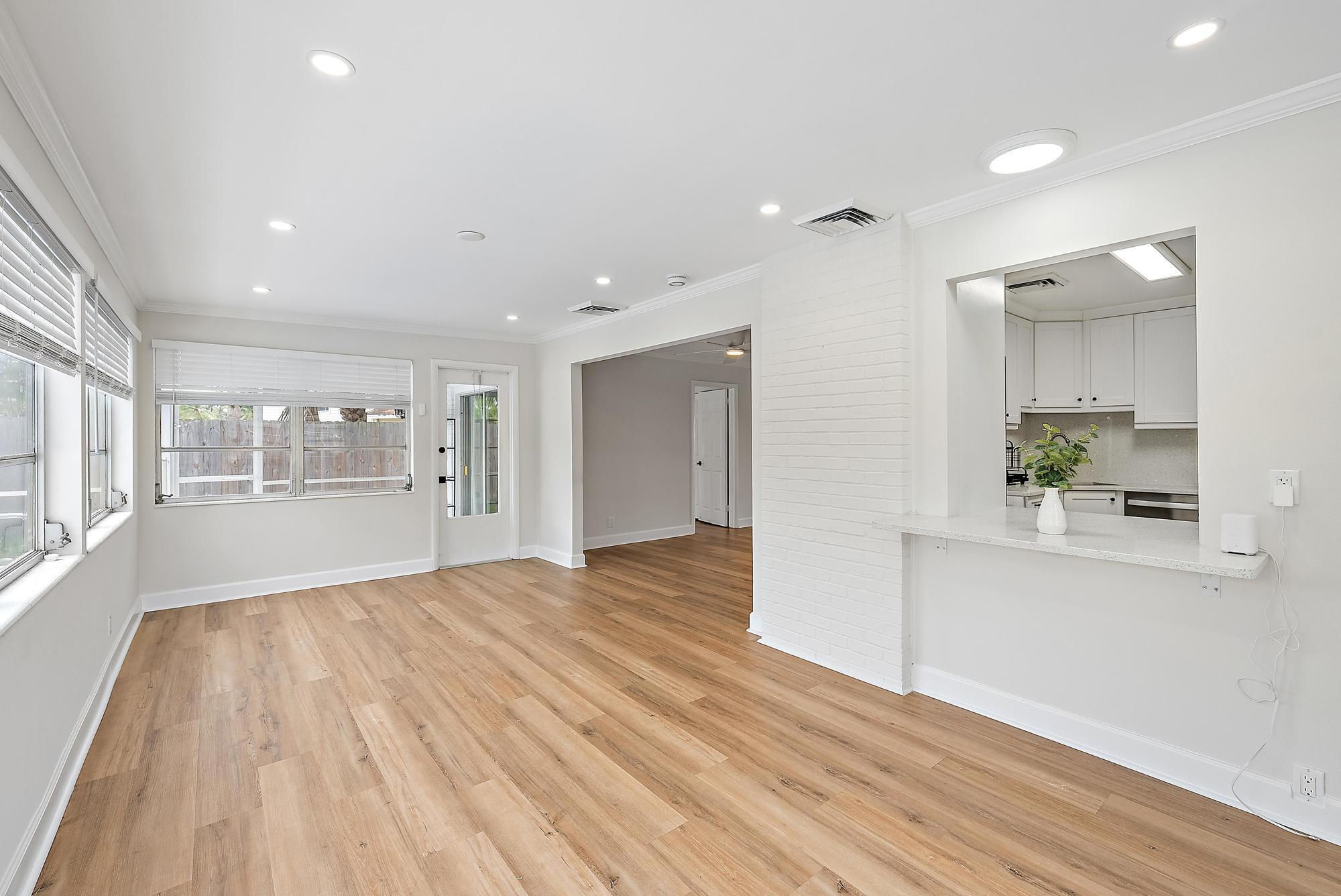 Lake Park - Residential