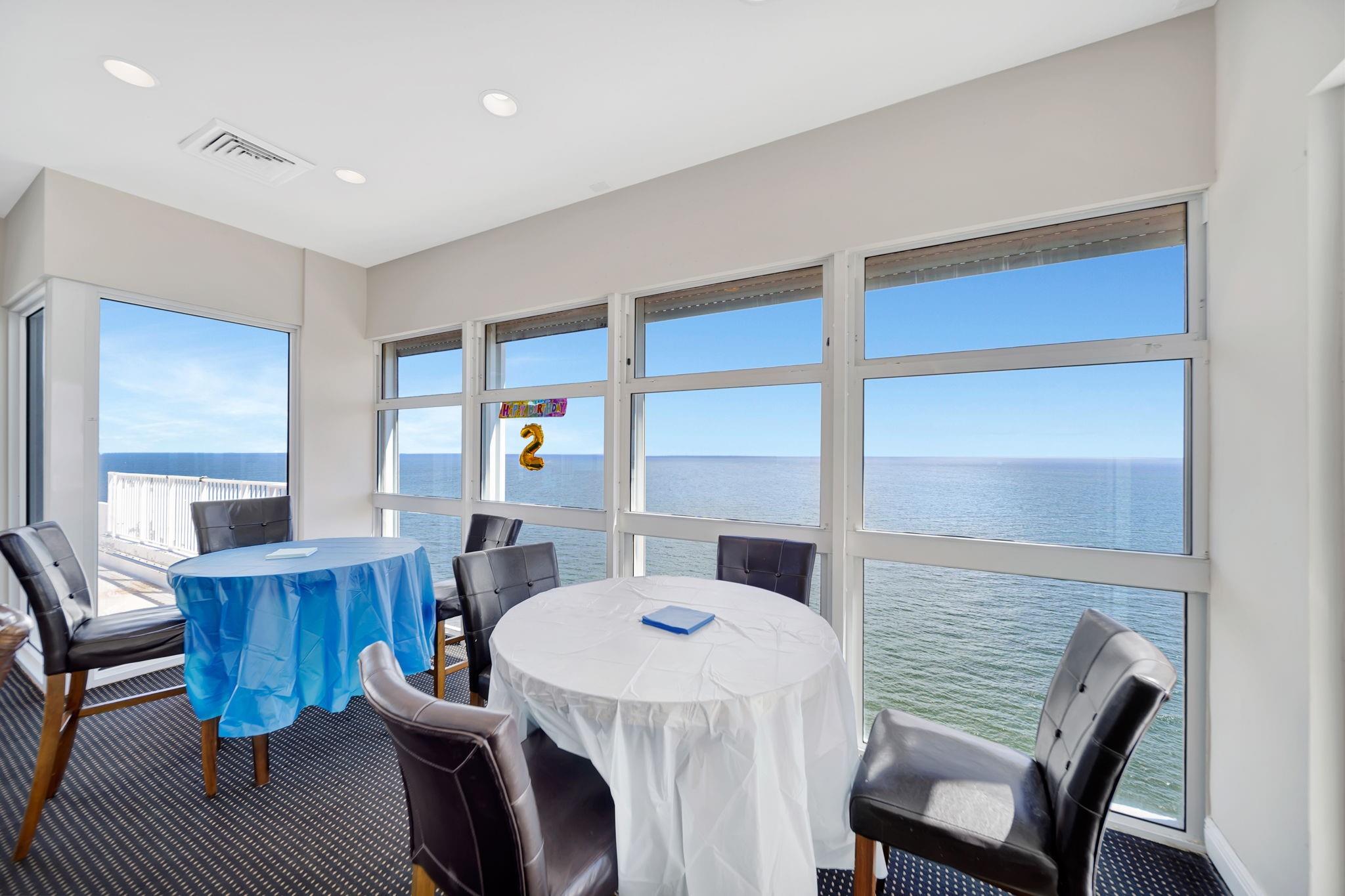 RENAISSANCE I - Residential Lease