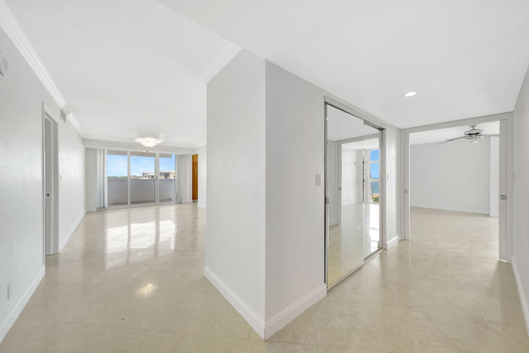 RENAISSANCE I - Residential Lease