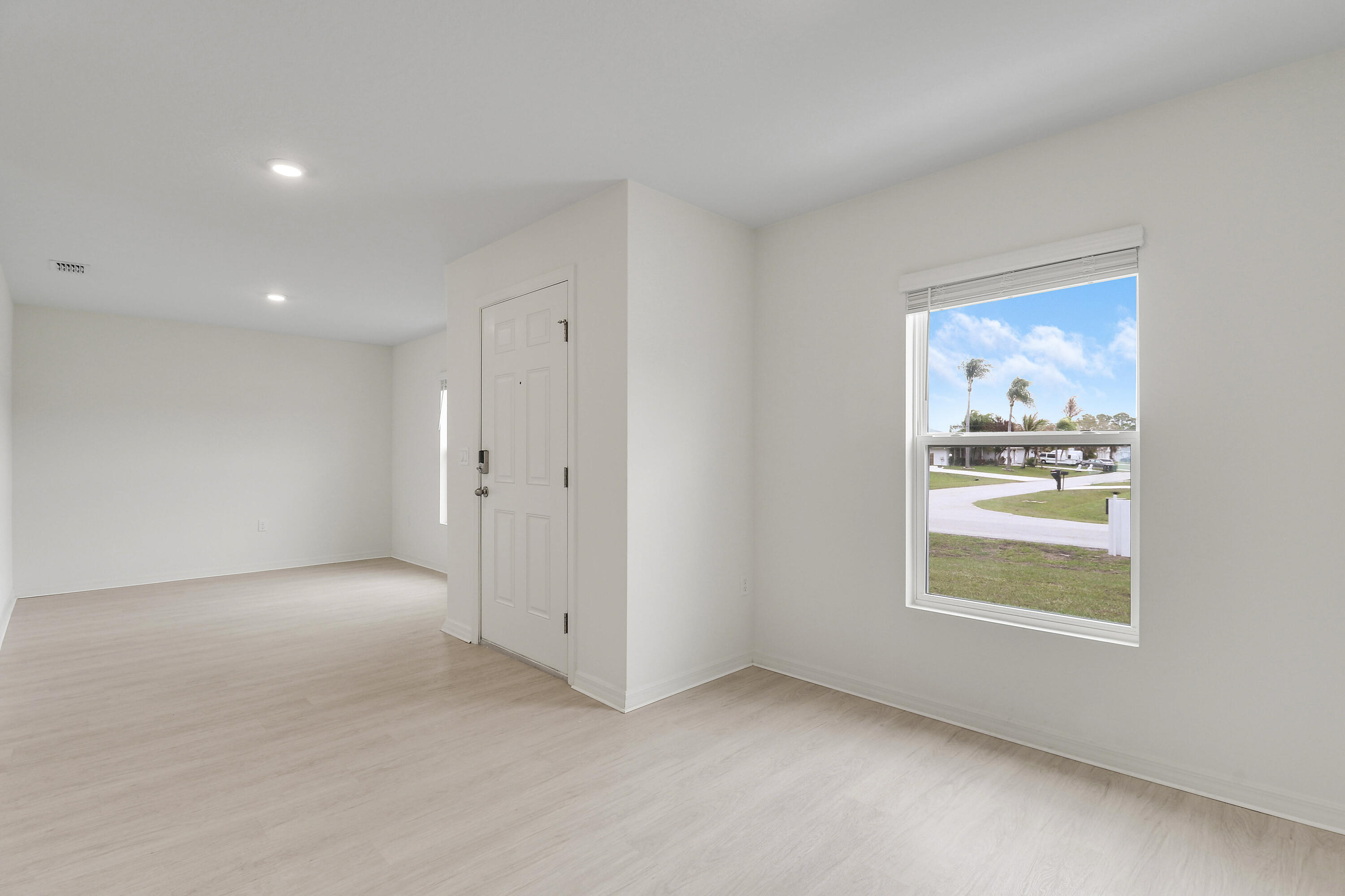 PORT ST LUCIE SECTION 17 - Residential Lease