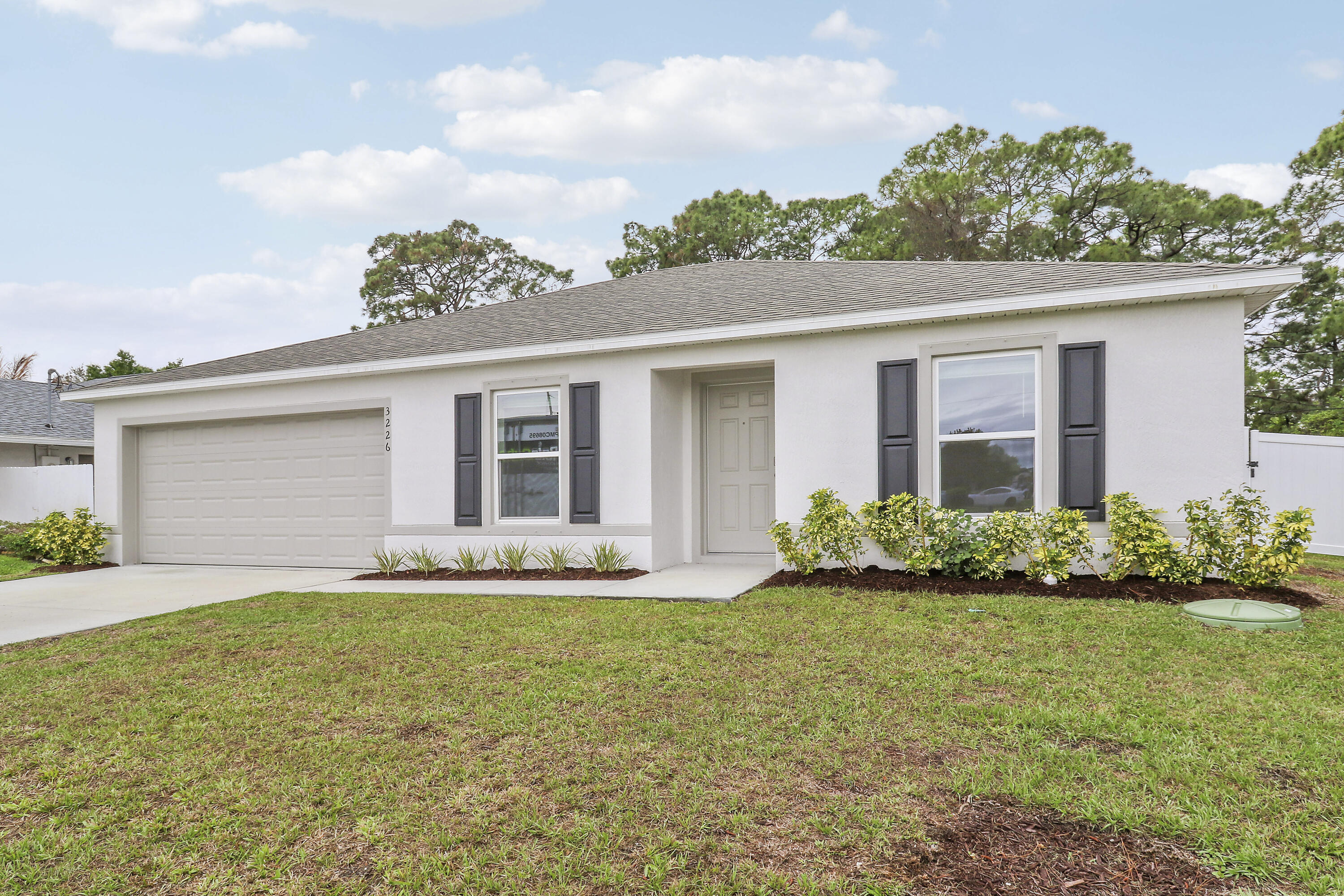PORT ST LUCIE SECTION 17 - Residential Lease