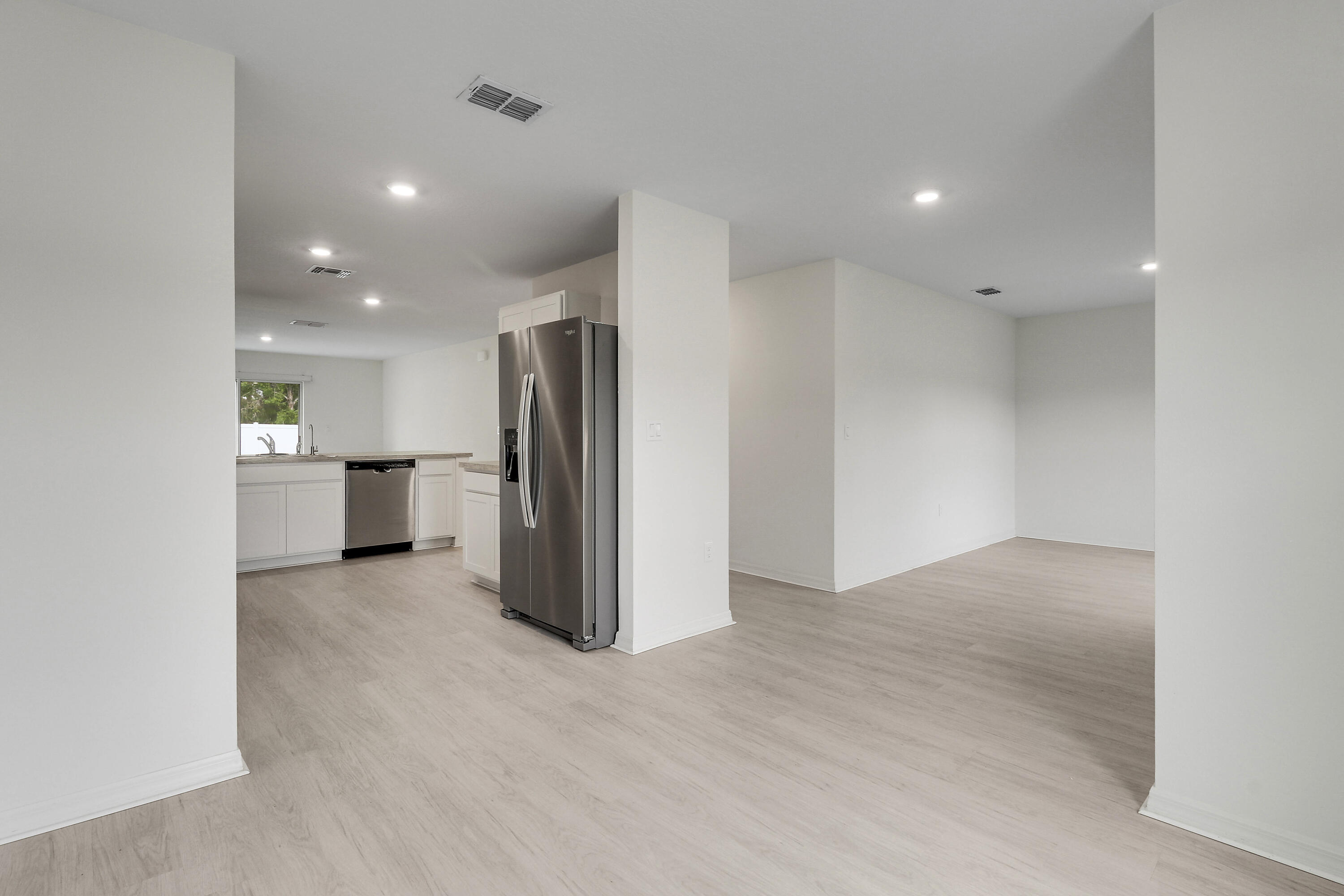 PORT ST LUCIE SECTION 17 - Residential Lease