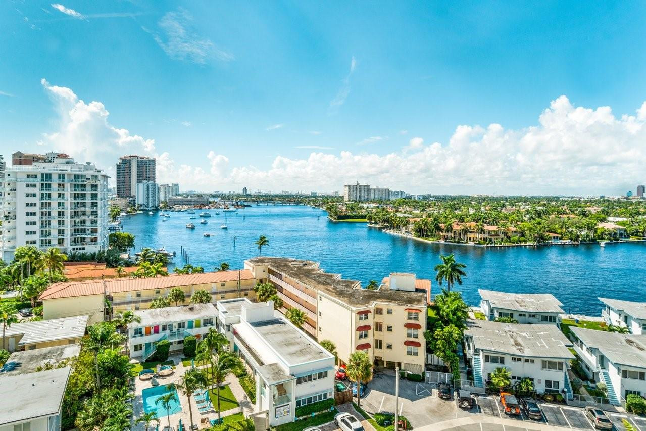 401 N Birch Road 1001