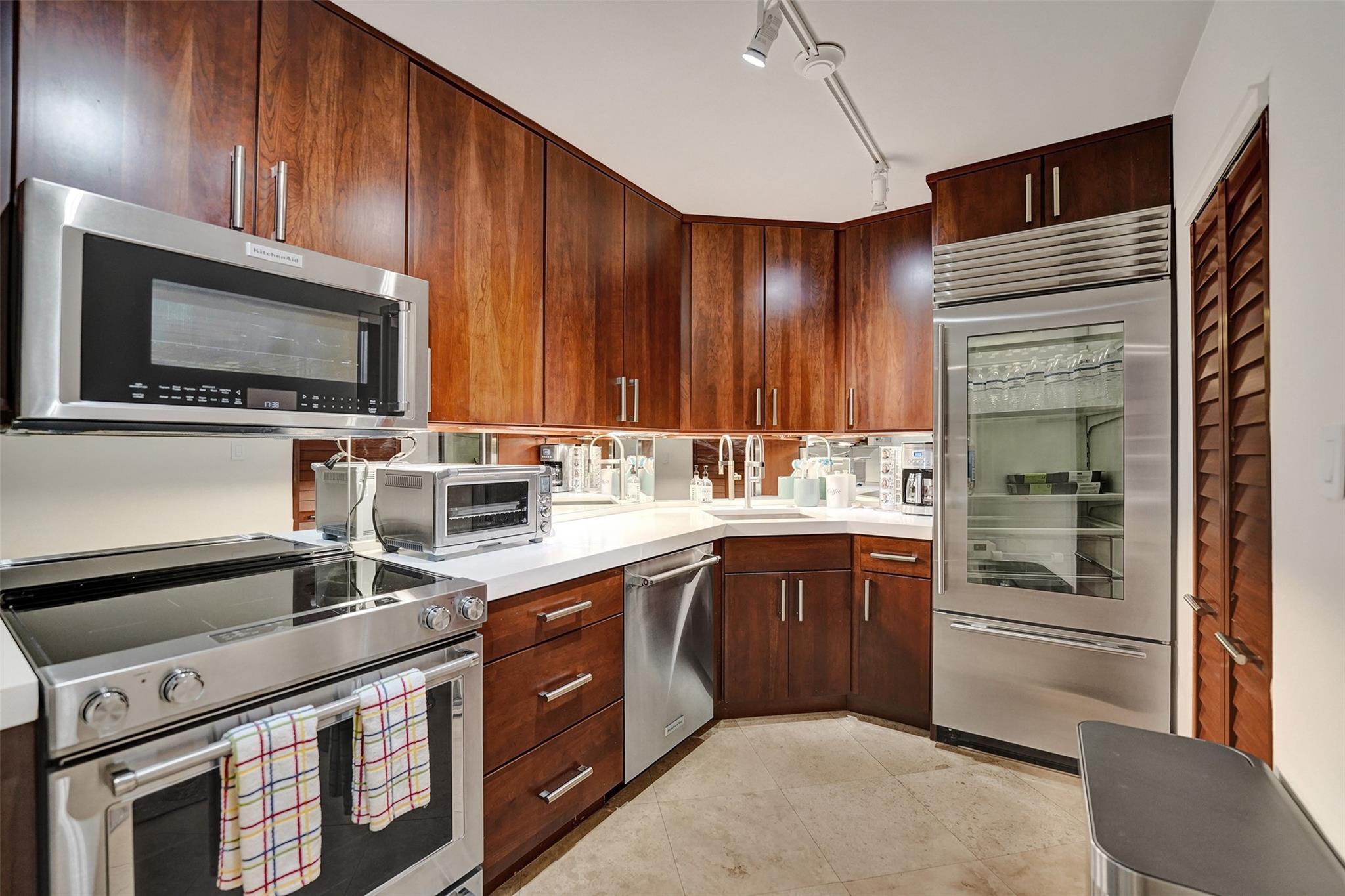 Manor Grove Village Four - Residential