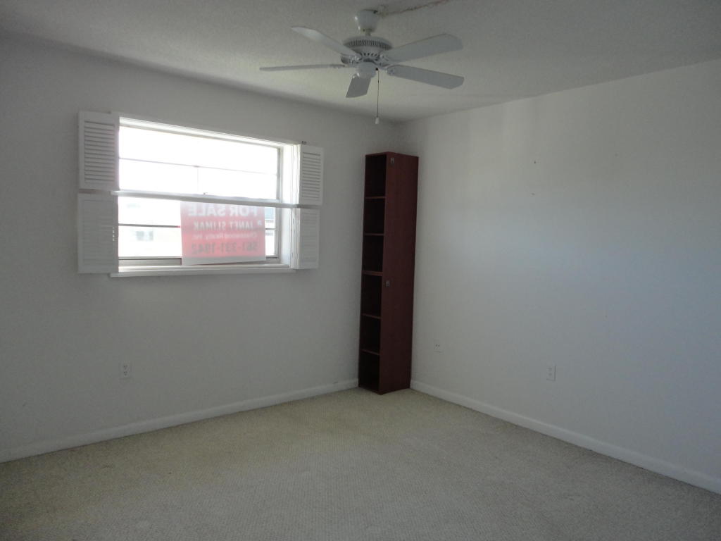 MERIDIAN CONDO 12 - Residential