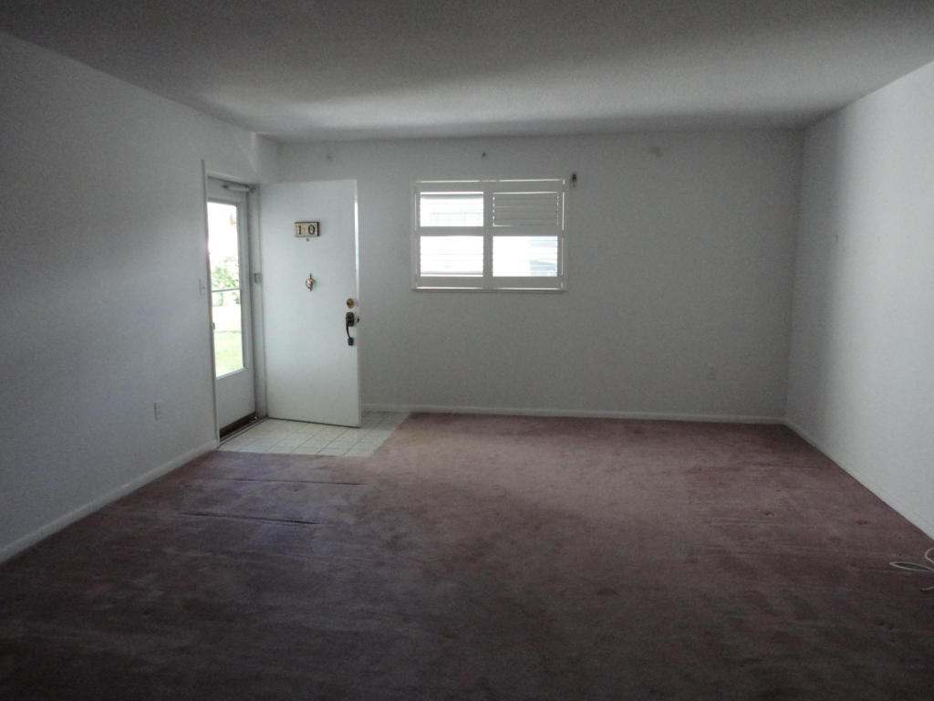 MERIDIAN CONDO 12 - Residential