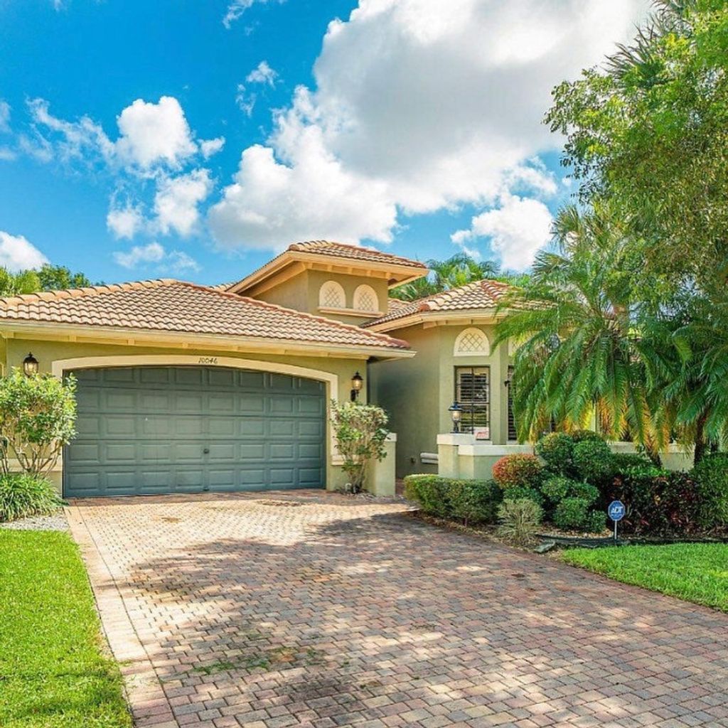 Photo of 10046 Noceto Way, Boynton Beach, FL 33437 (MLS # F10533623)