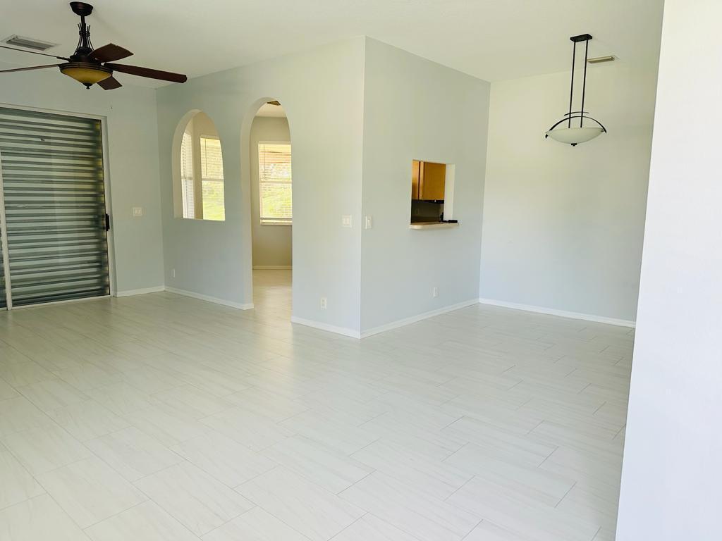 LAKEFOREST POINTE - Residential Lease