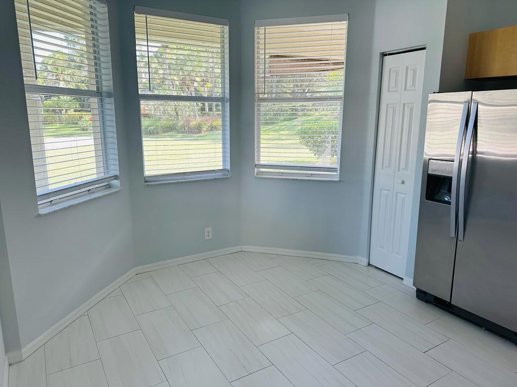 LAKEFOREST POINTE - Residential Lease