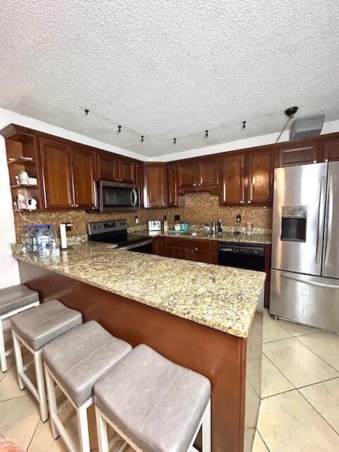 2832 SW 12th Street