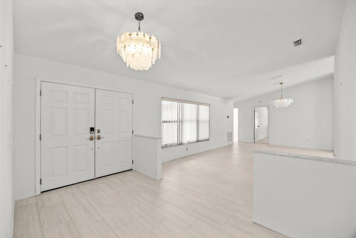 HERITAGE PLACE - Residential