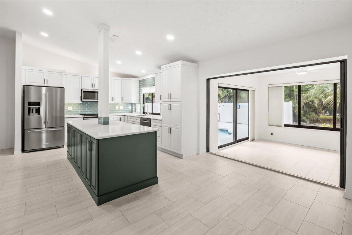 HERITAGE PLACE - Residential