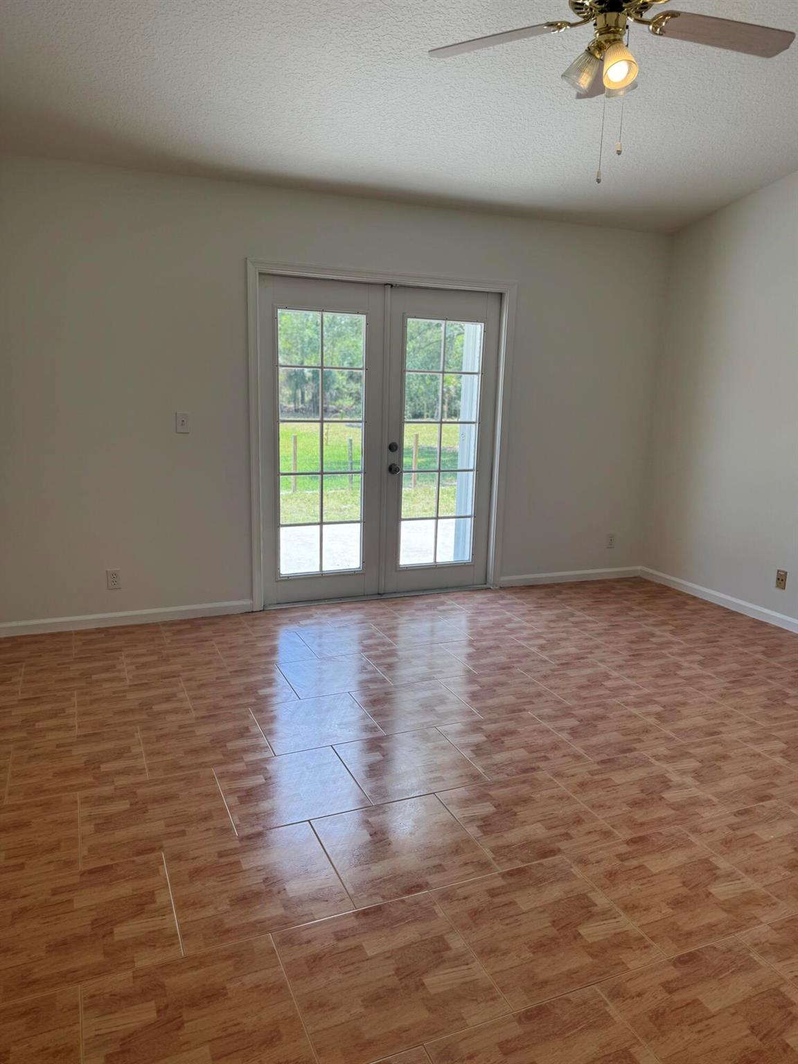 11194 63rd Lane N