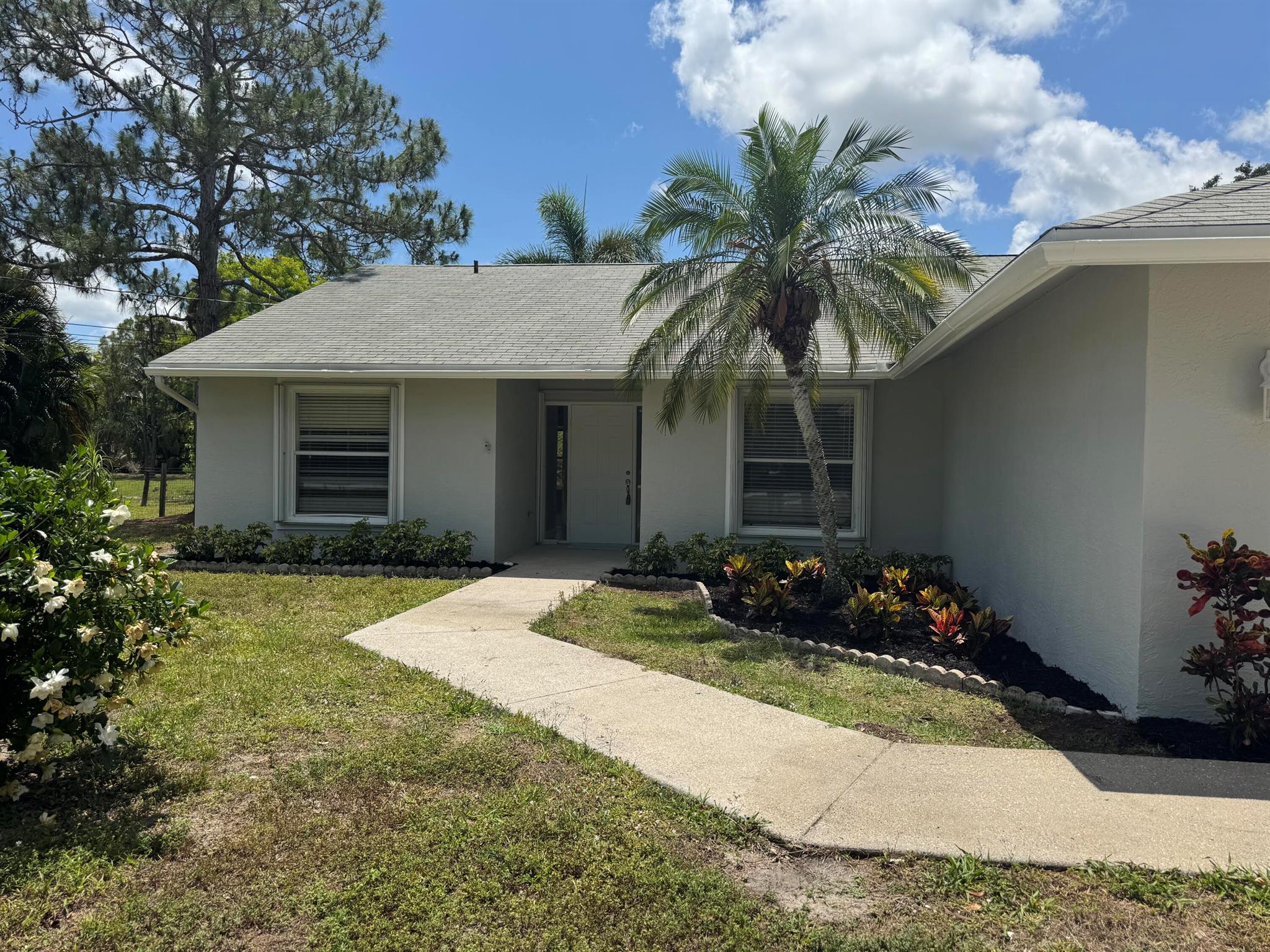 11194 63rd Lane N