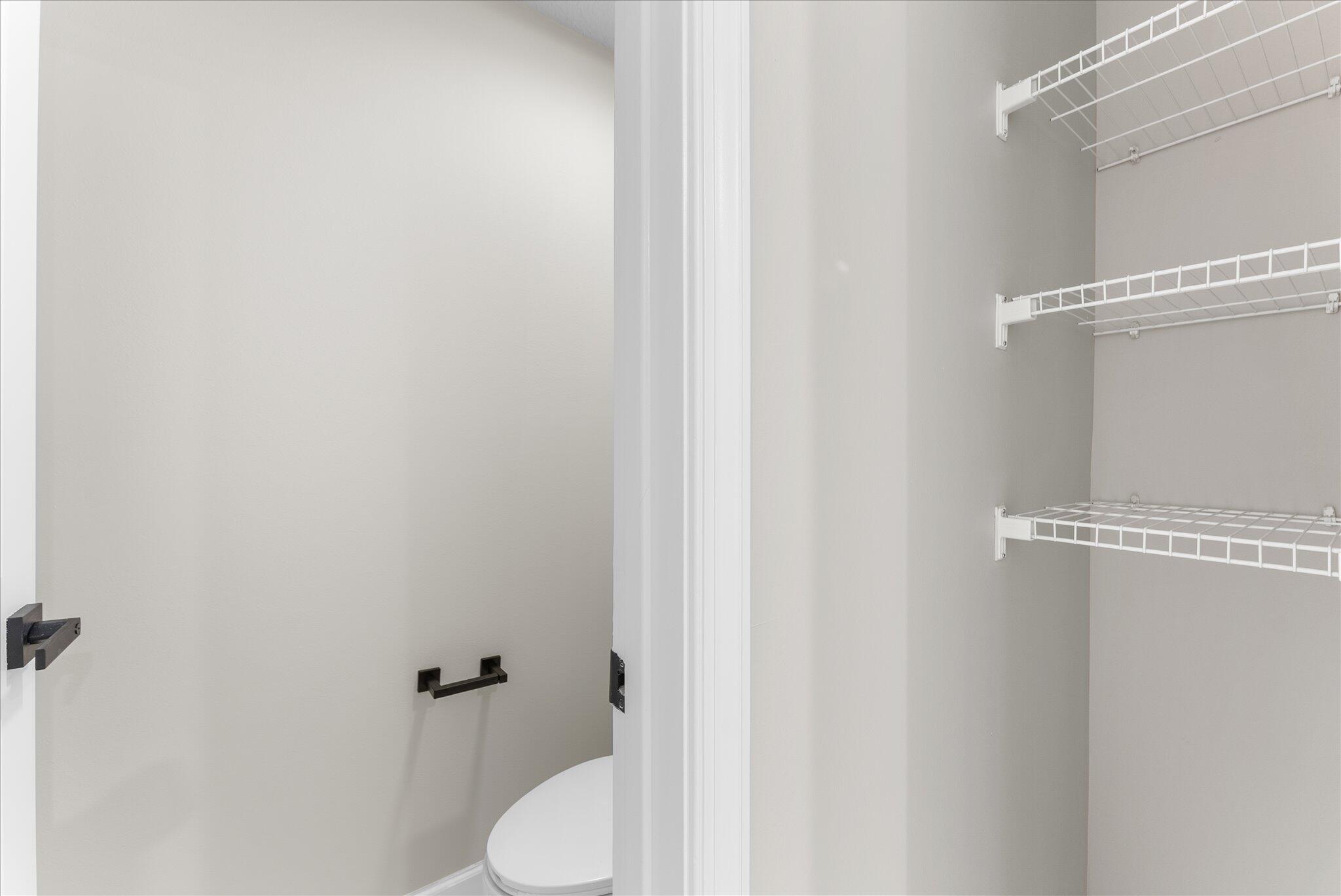 ENCLAVE AT MANGONIA PARK - Residential