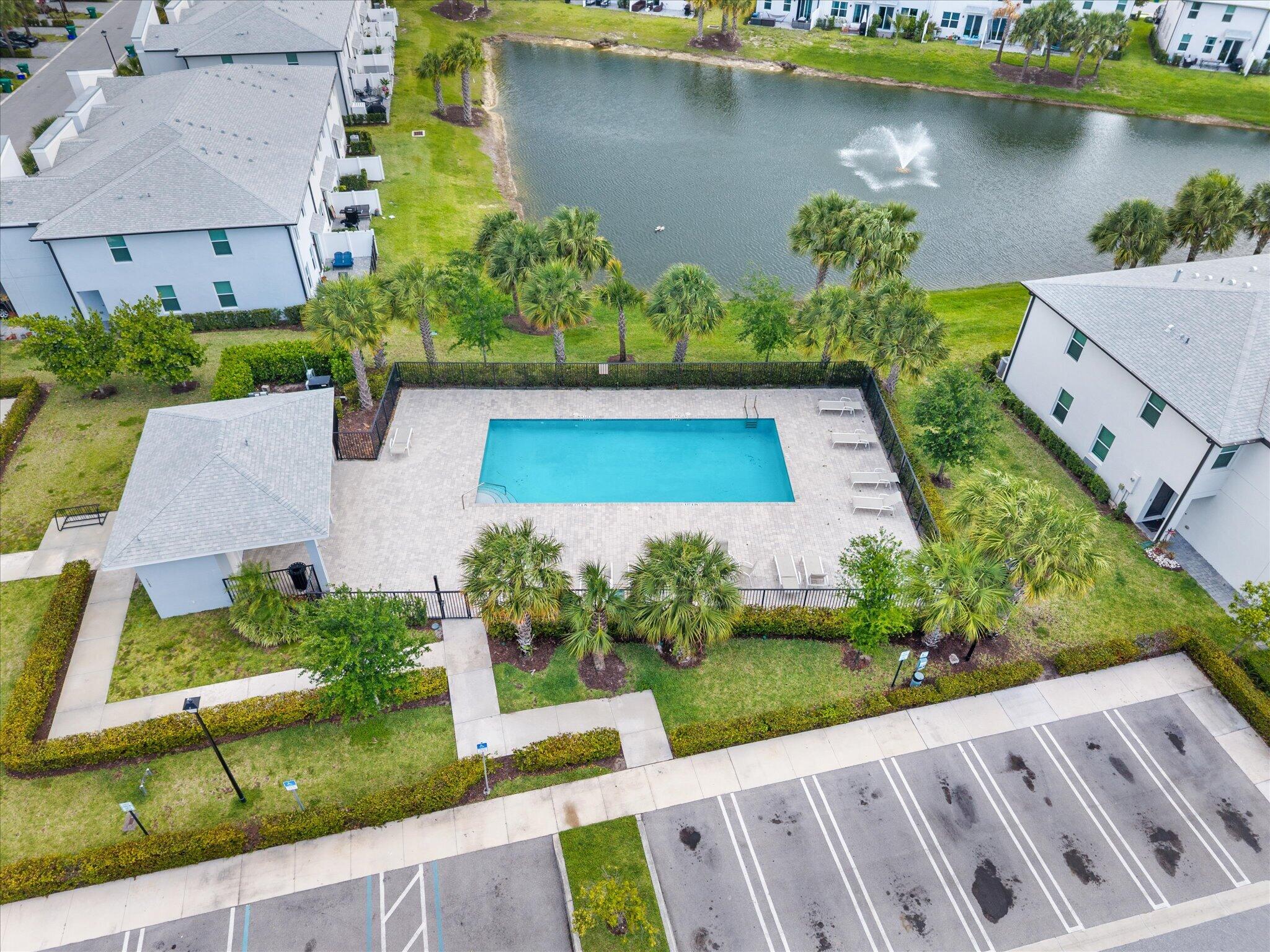 ENCLAVE AT MANGONIA PARK - Residential