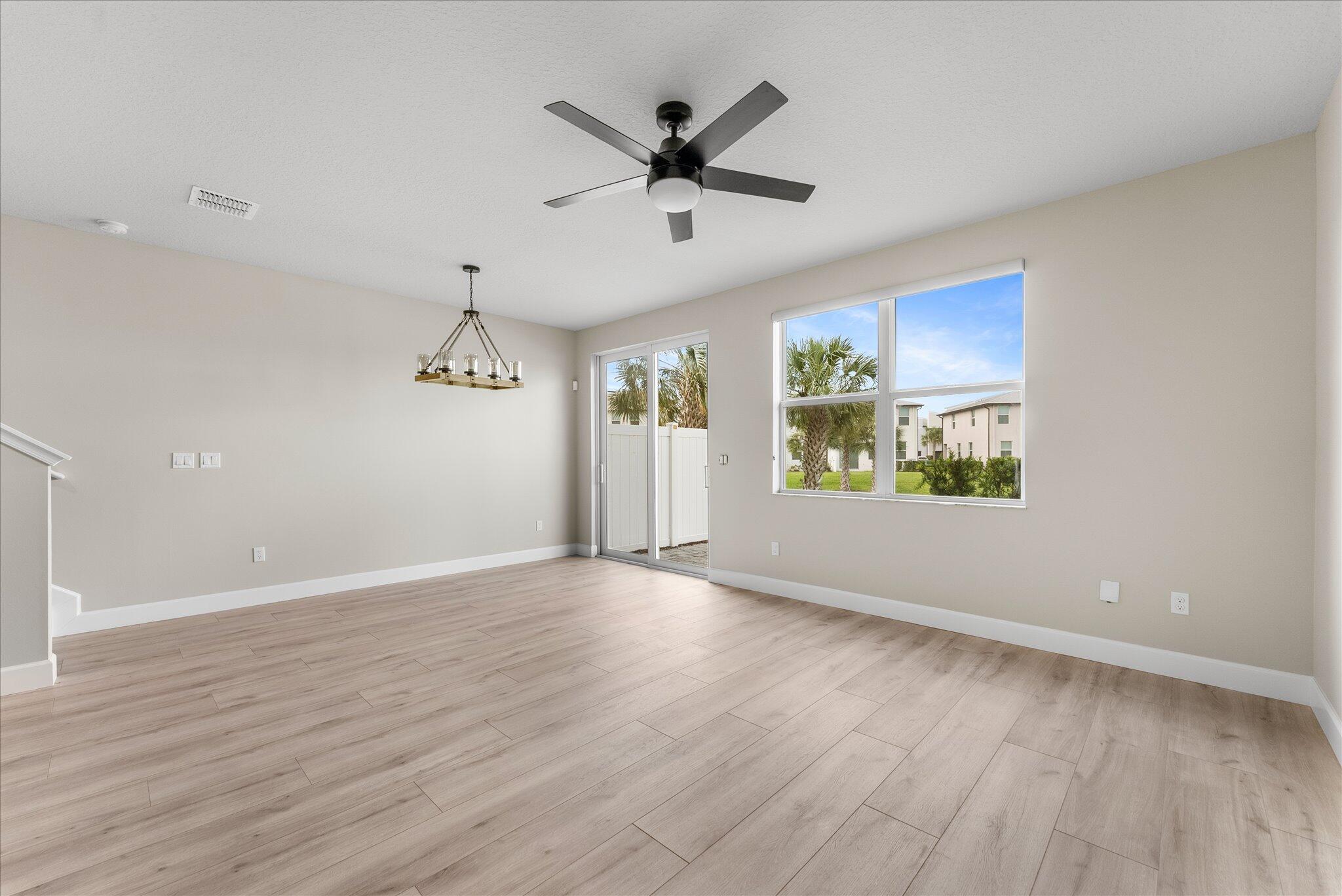 ENCLAVE AT MANGONIA PARK - Residential