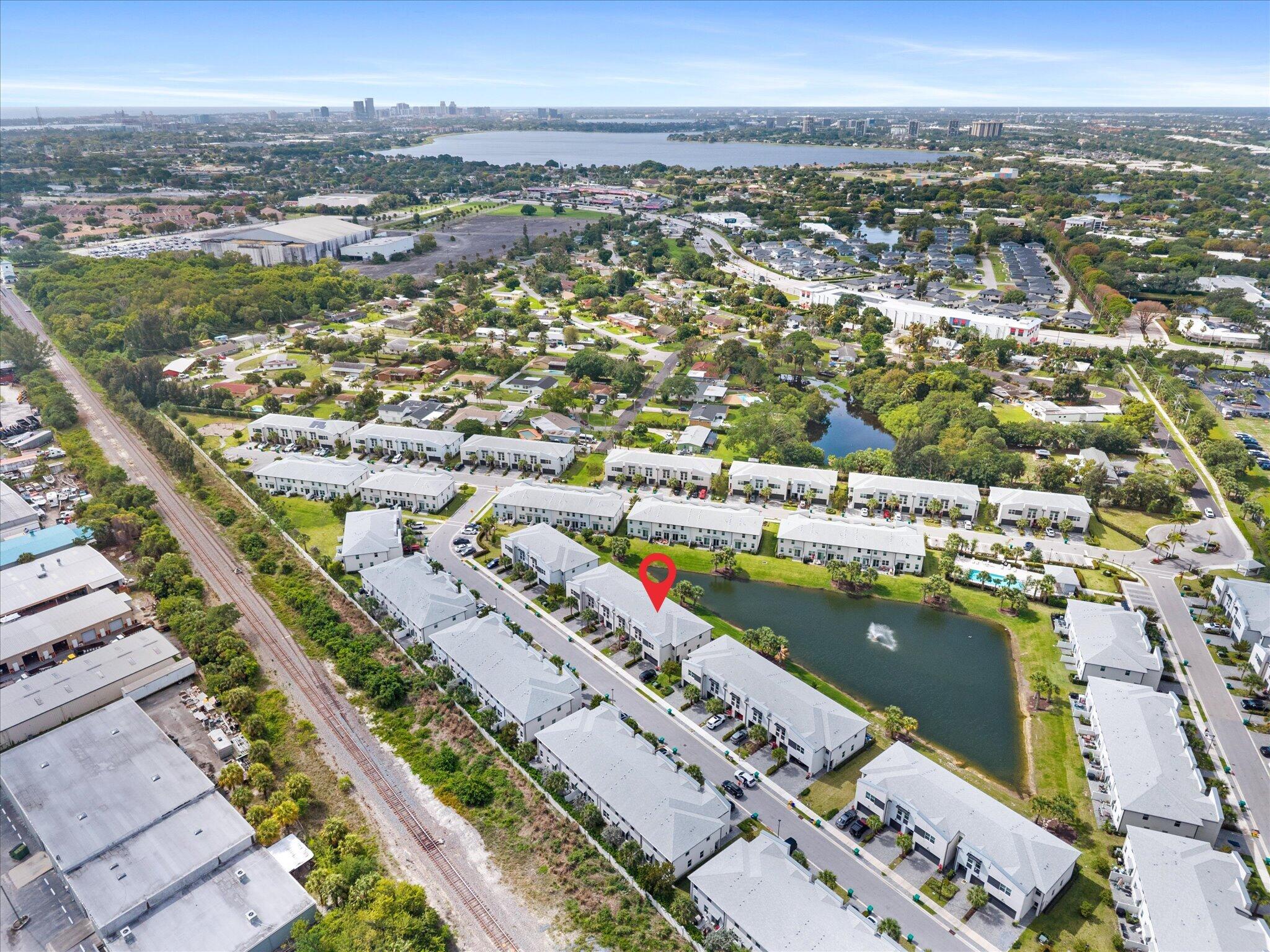 ENCLAVE AT MANGONIA PARK - Residential
