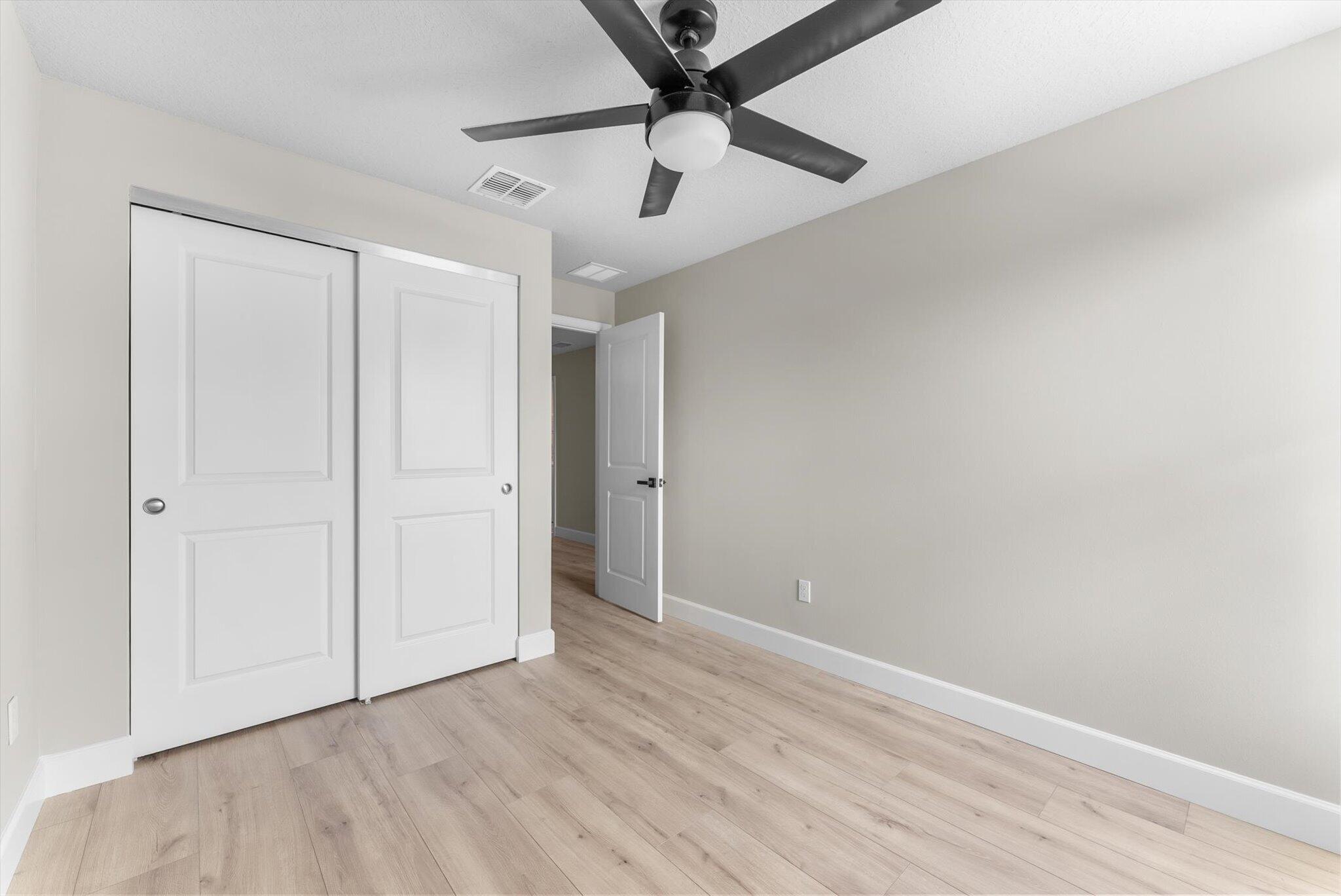 ENCLAVE AT MANGONIA PARK - Residential